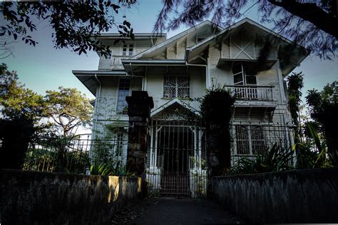 laperal house